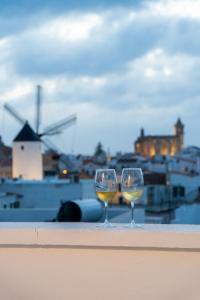 Hostal Menurka italokat is kínál
