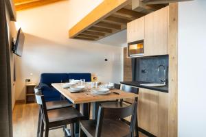A kitchen or kitchenette at Residence Nevegall