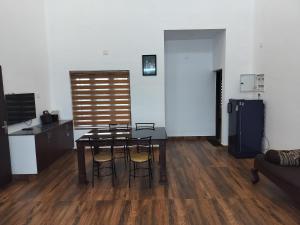 Kuchyň nebo kuchyňský kout v ubytování Roneys Villa