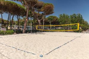 Tenis a/nebo squash v ubytování Camping 4 étoiles à Sète nebo okolí