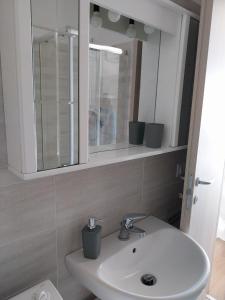 Bilik mandi di Casa Brunetto +15 gambar