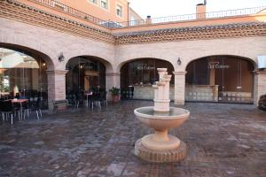 Gallery image of Hotel Restaurante El Colono in Gallur