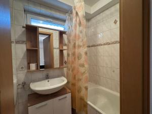 Koupelna v ubytování 3 Zimmer Wohnung