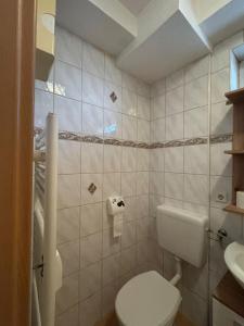 Koupelna v ubytování 3 Zimmer Wohnung