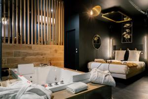 Ảnh trong thư viện ảnh của La Clé - Studi Osé - Clim - Baignoire à Bulles - Wifi ở Toulon +10 ảnh