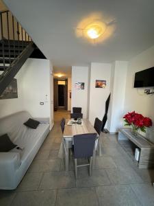 Χώρος καθιστικού στο Patanè House's