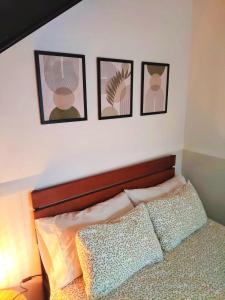Posteľ alebo postele v izbe v ubytovaní Green Duplex MM City Center
