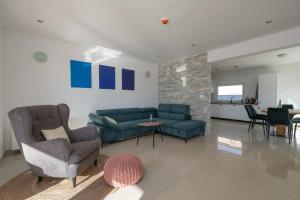 Posedenie v ubytovaní Villa Brionika mit Pool