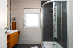 Kúpeľňa v ubytovaní Villa Brionika mit Pool