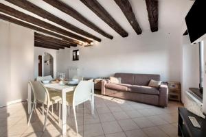 Χώρος καθιστικού στο Casa vacanza Civetta