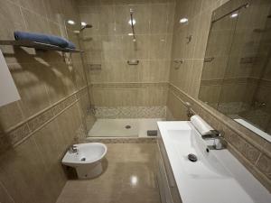 Kúpeľňa v ubytovaní Apartamento Marín García C Centro Histórico + 19 fotografií