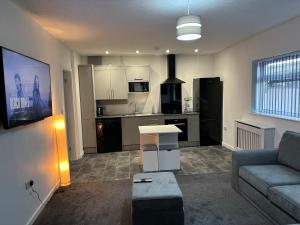 Η κουζίνα ή μικρή κουζίνα στο DEL's Apartment +29 φωτογραφίες