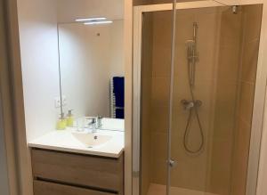 Fotografie z fotogalerie ubytování Appartement à 200m de la plage v destinaci Lacanau