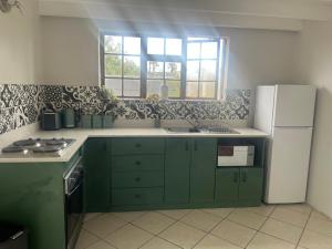 Billede fra billedgalleriet på Private cottage with Mountain view, 10 min to Beach i Cape Town + 8 billeder