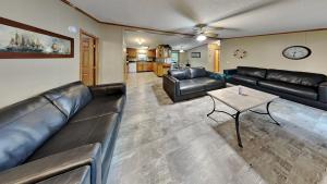 صورة لـ Island Club #98 في بوت-إن-باي