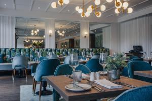 Restaurace v ubytování Reserve, by Warner Hotels - The Runnymede on Thames