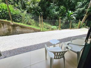 Refúgio da Lagoinha - Centro de Bombinhas外面的花园