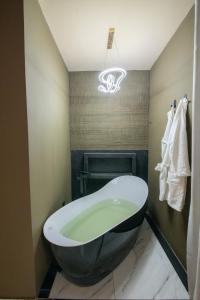 Koupelna v ubytování lovera hotel