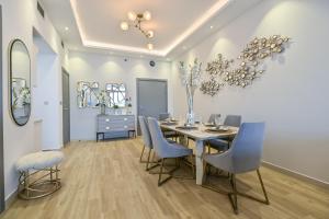 Φωτογραφία από το άλμπουμ του Azure Residences a Beachfront Getaway on Palm Jumeirah στο Ντουμπάι