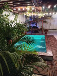 Bazén v ubytování HOSTAL LA BOQUILLA nebo v jeho okolí