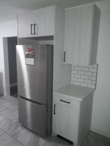 Η κουζίνα ή μικρή κουζίνα στο House B