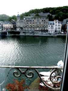 Photo de la galerie de l'établissement La Petite Lili, à Dinant