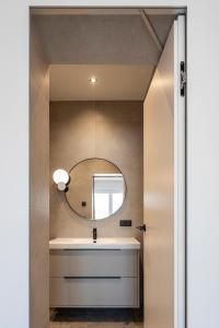 A bathroom at Das Landhaus