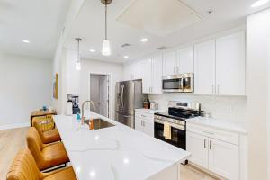 Dapur atau dapur kecil di 4 Friends & Family