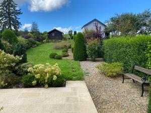 Zahrada ubytování Maison Riz Royal + 11 fotografií