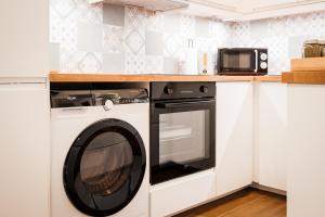Cucina o angolo cottura di BoRa Apartments
