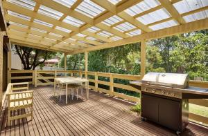Φωτογραφία από το άλμπουμ του Sunny Suburbia Retreat Decked Out for Fun στη Μελβούρνη