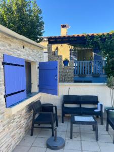 Balkón alebo terasa v ubytovaní Jolie maison dans village médiéval. Bouchet