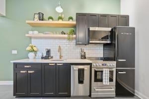 Gallery image of Boutique Style Condo Near Downtown Waterfront in Sandusky