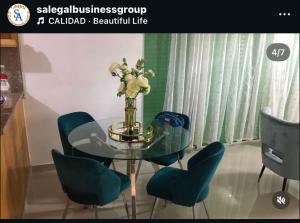 Posezení v ubytování S A Business RENTAL SALE