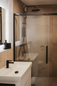 Bilik mandi di Schwarzwald Loft Panoramablick Menzenschwand +34 gambar