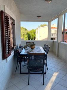 Balkón nebo terasa v ubytování Apartment Milna 8896b