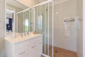 Ένα μπάνιο στο Adriatic 4 +7 φωτογραφίες