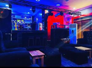 Posezení v ubytování 3D SUITES N LOUNGe