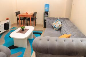 Posezení v ubytování Comfy one bedroom in Ruiru near Zetech