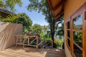 Balkón nebo terasa v ubytování Tolani Resort Koh Kood