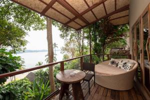 Balkón nebo terasa v ubytování Tolani Resort Koh Kood