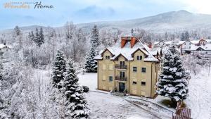 Obiekt Wonder Home - Apartamenty w cichej i zielonej części Karpacza - z miejscem na grilla i parkingiem zimą