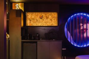 Φωτογραφία από το άλμπουμ του Love Room Les Private Places - Lit King Size et Jacuzzi Privé στην Ορλεάνη