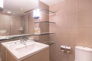 Vannituba majutusasutuses Holiday Inn Golden Mile by IHG