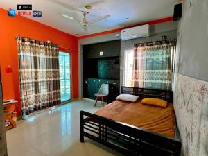 Кровать или кровати в номере Hostel by zooFamily