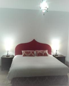 Łóżko lub łóżka w pokoju w obiekcie Hotel Andalou