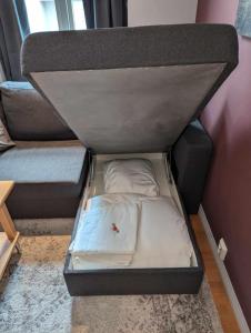 Postel nebo postele na pokoji v ubytování Narvik city apartment