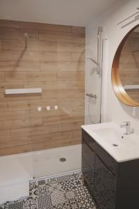 Kúpeľňa v ubytovaní Villa Monica Apartamenty