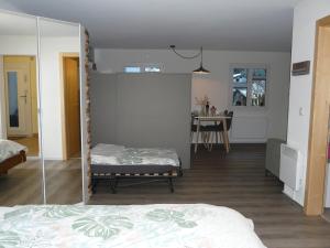 Postel nebo postele na pokoji v ubytování Ferienwohnung Morgengruss