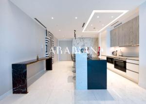 Fotografie z fotogalerie ubytování Luxurious 2BR at 1 JBR with Sea View v Dubaji